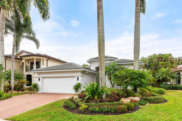 Mizner Country Club Residence photo 2