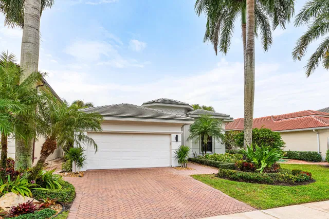 Mizner Country Club Residence photo 3