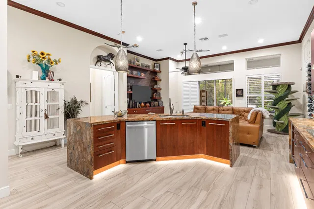 Mizner Country Club Residence photo 10
