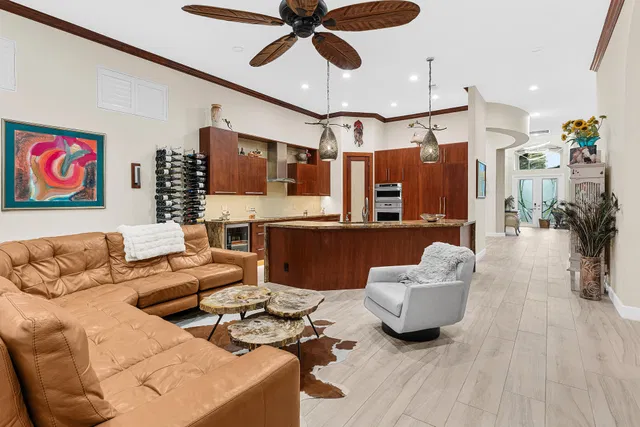 Mizner Country Club Residence photo 14