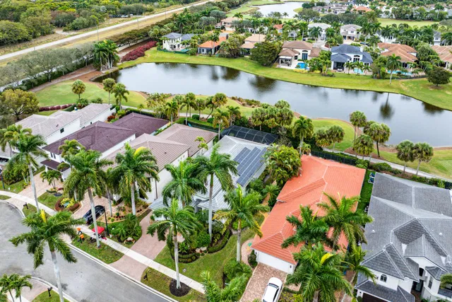 Mizner Country Club Residence photo 36