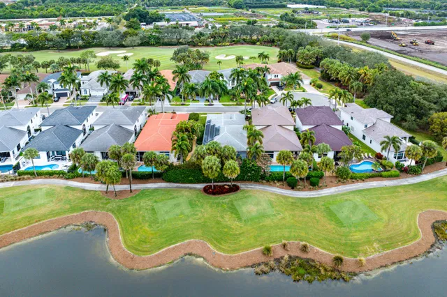 Mizner Country Club Residence photo 39