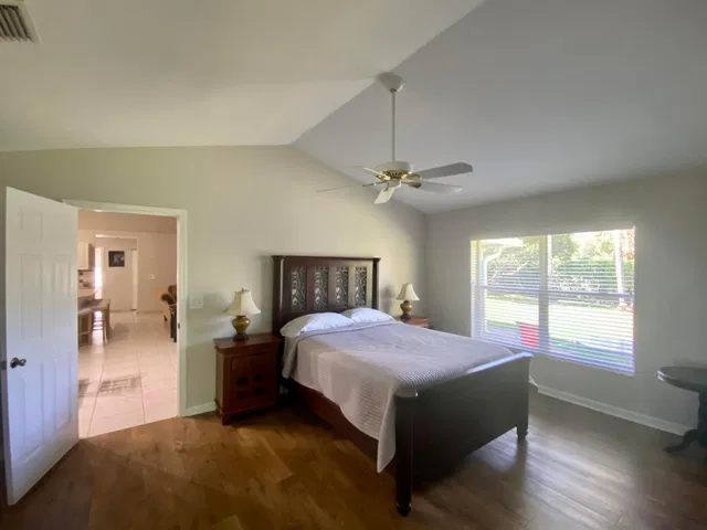  Residence photo 20