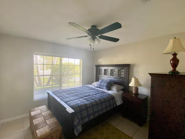  Residence photo 23