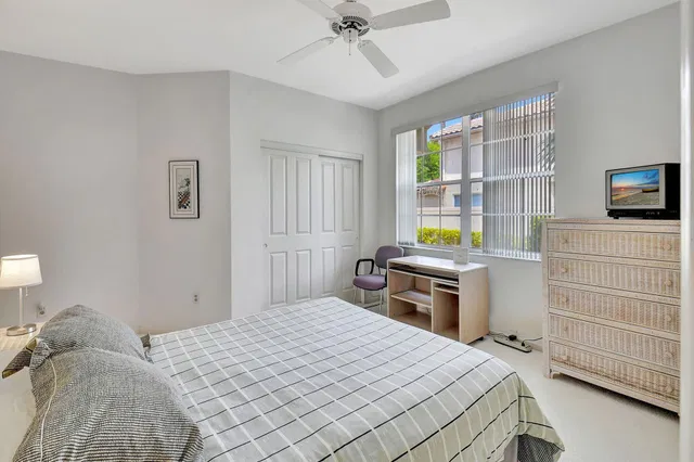 Residence photo 24