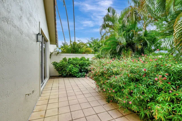  Residence photo 27