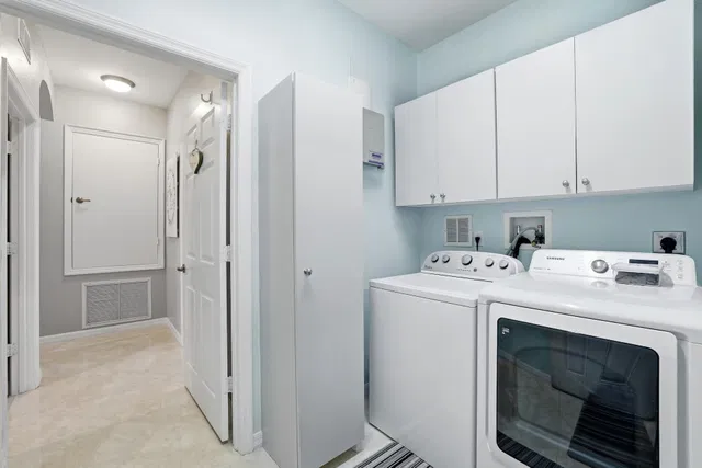 Residence photo 17