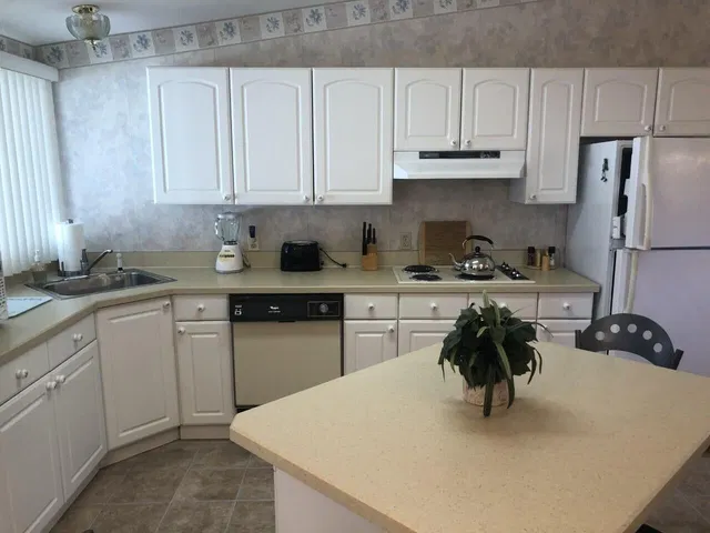 Residence photo 6