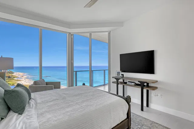 Amrit Ocean Resort & Residences Unit H-1703 photo 26