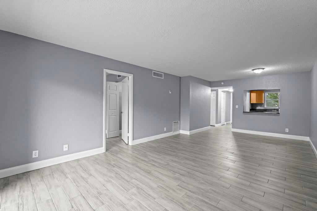 Unit 205 photo 6