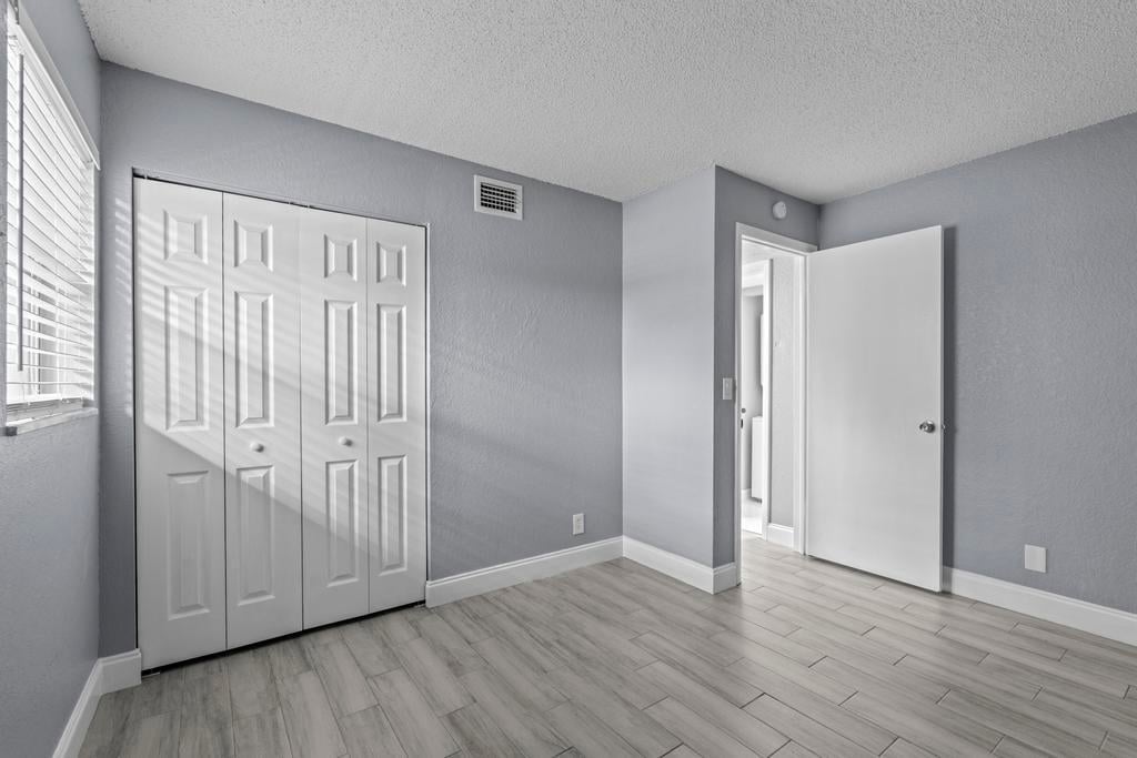 Unit 205 photo 9
