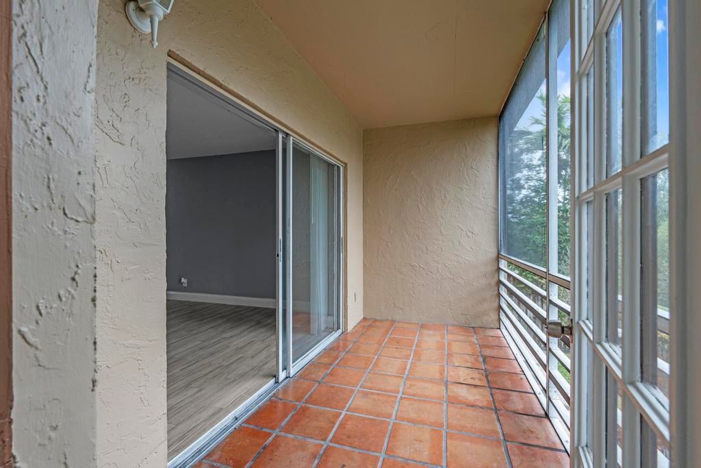 Unit 205 photo 17