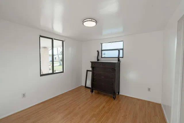 Residence photo 11