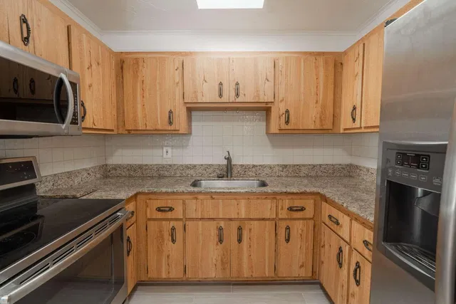 Residence photo 14