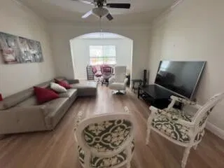 Unit 5203 photo 7