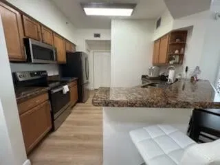 Unit 5203 photo 8