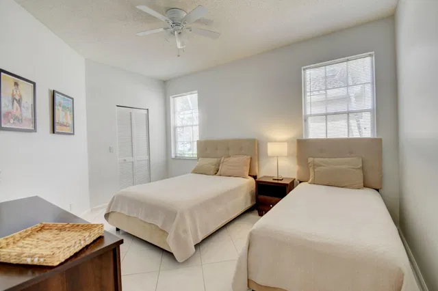 Residence photo 23