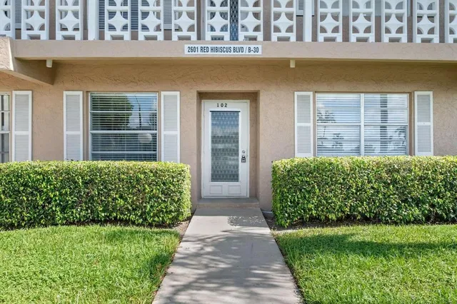 Residence photo 3