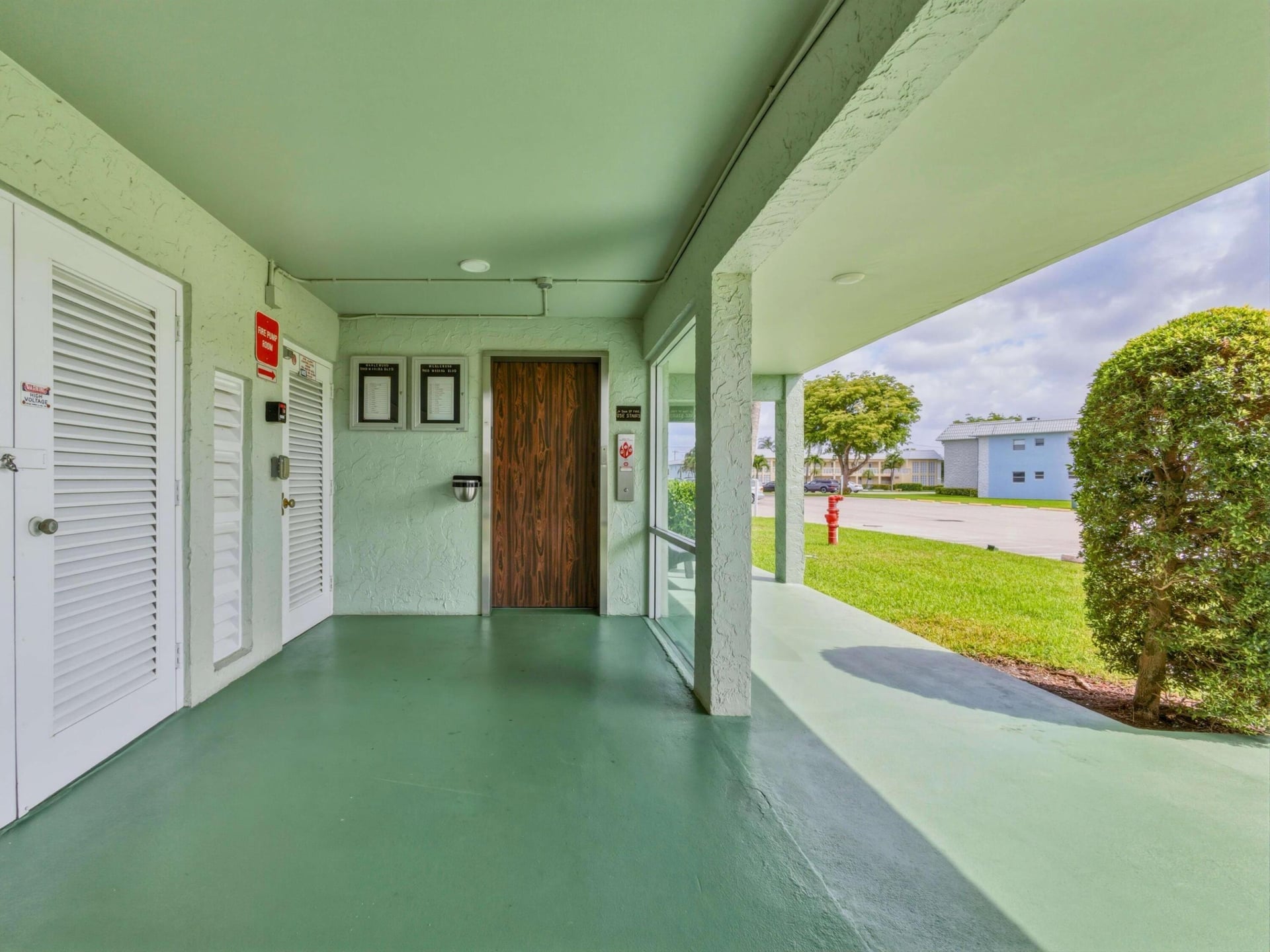 Unit 1136 photo 26