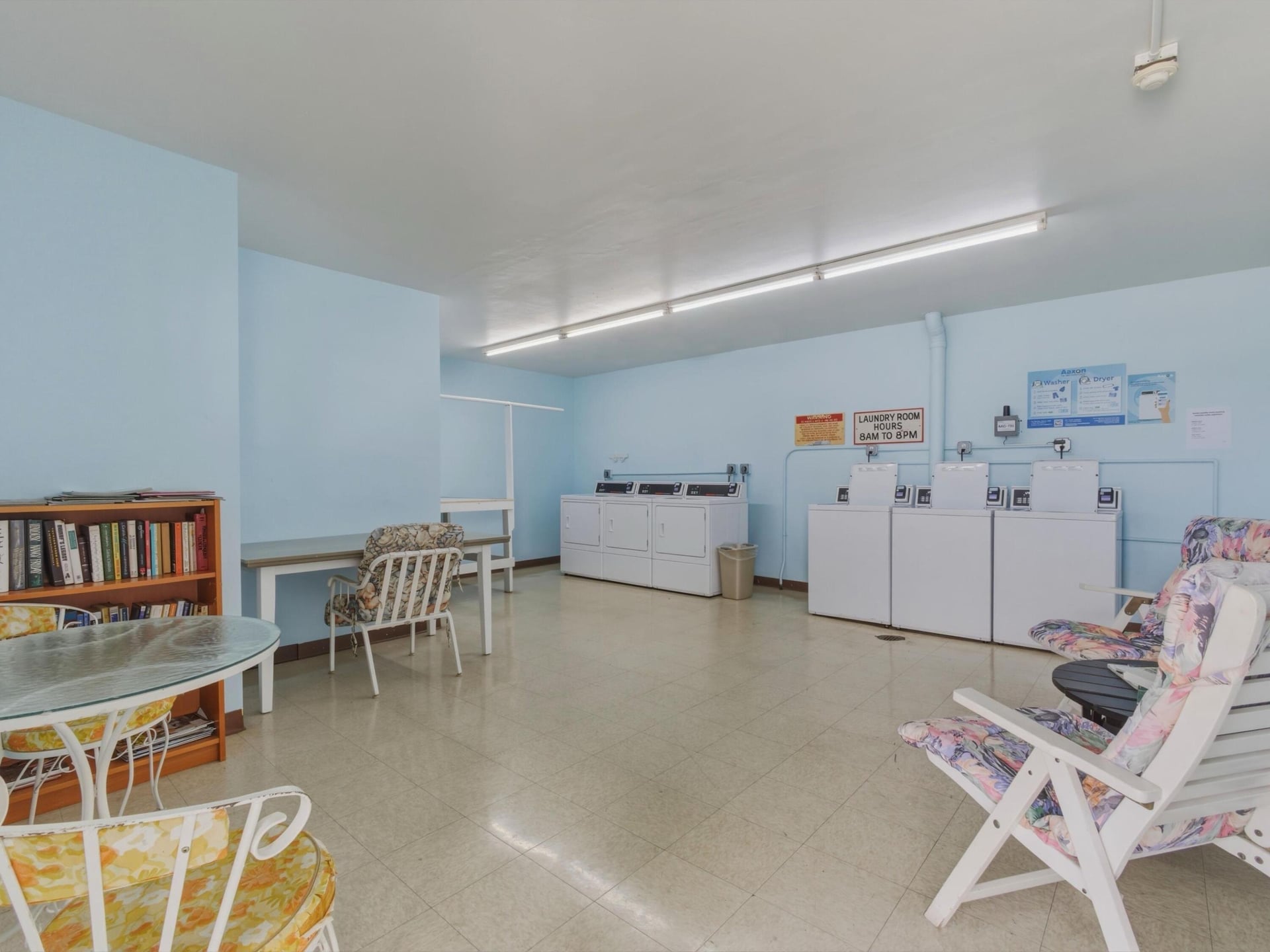 Unit 1136 photo 27