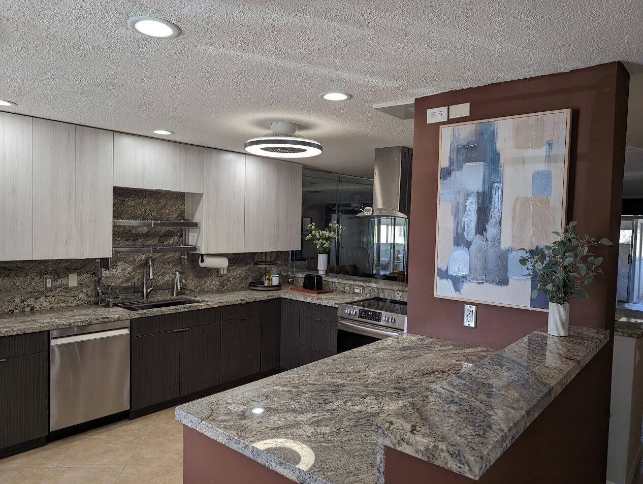 Unit 204 photo 2