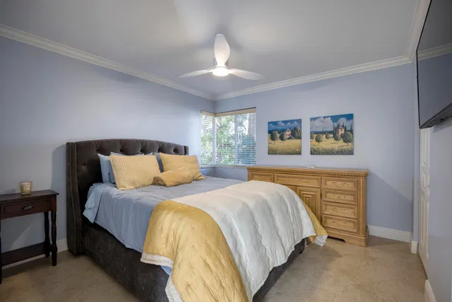 Unit Apt 101 photo 21