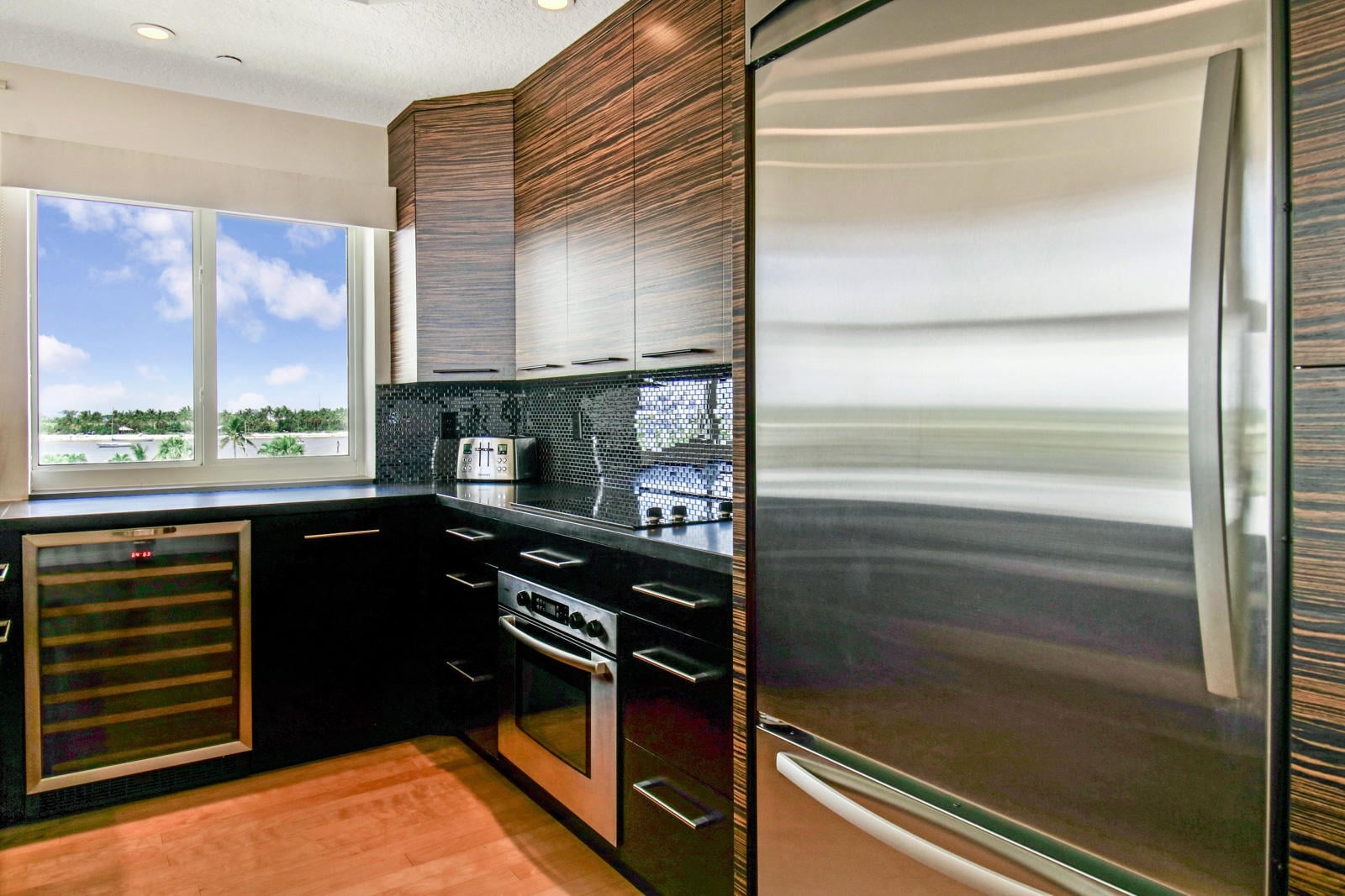 Singer Island Unit 303 photo 6