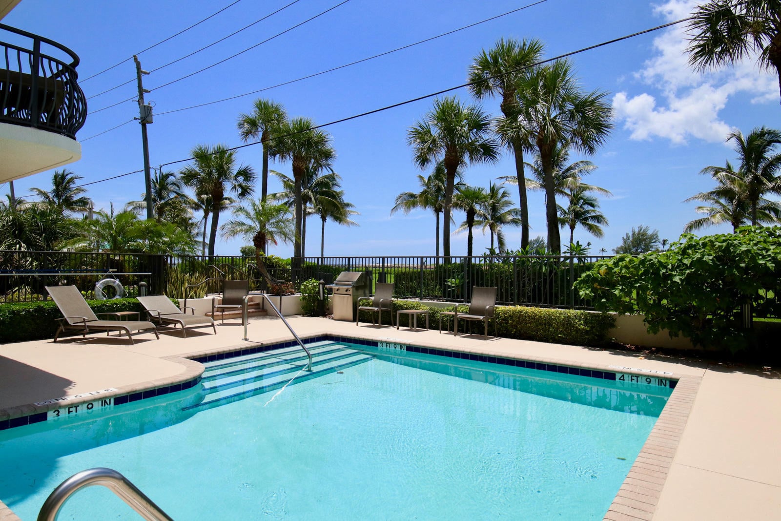 Singer Island Unit 303 photo 14