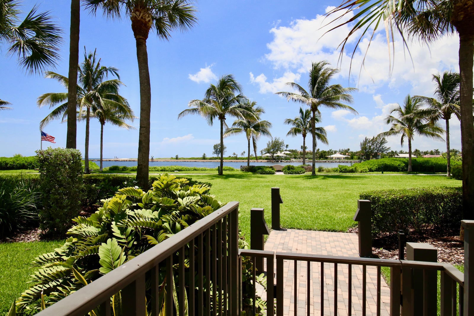 Singer Island Unit 303 photo 15