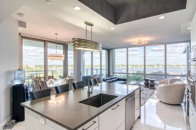 Water Club North Palm Beach Unit 601 photo 9