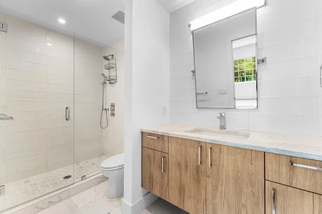 First Fairway Residence photo 26