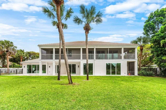 First Fairway Residence photo 30