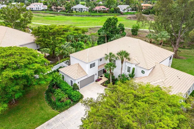First Fairway Residence photo 33