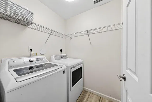 Residence photo 14