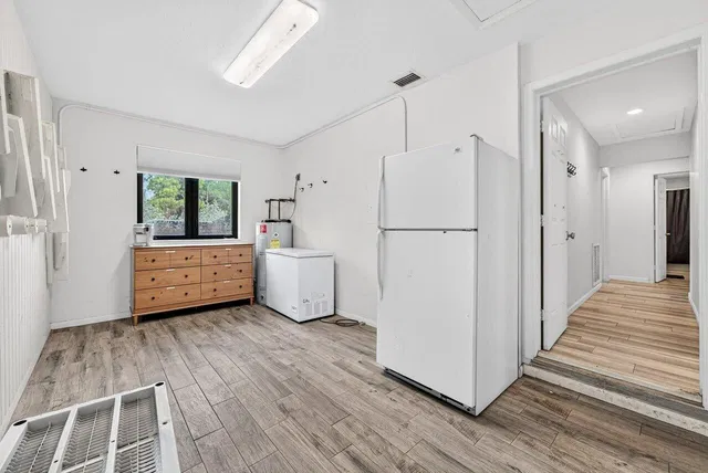 Residence photo 19