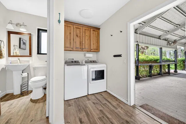 Residence photo 20