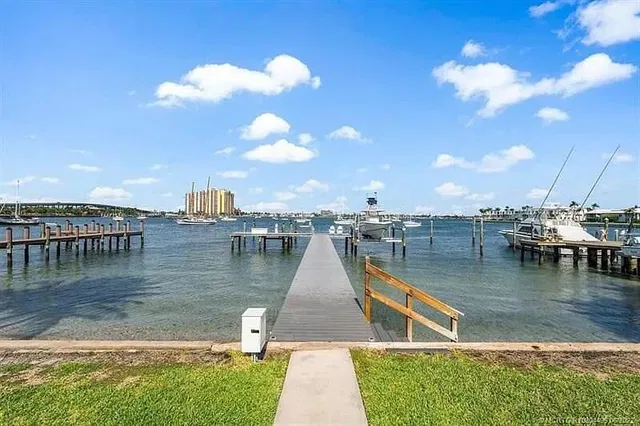 Singer Island Residence photo 2