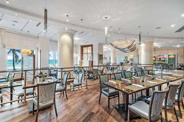 Renaissance on the Ocean Residence photo 3