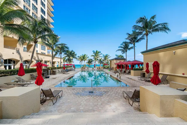 Renaissance on the Ocean Residence photo 8