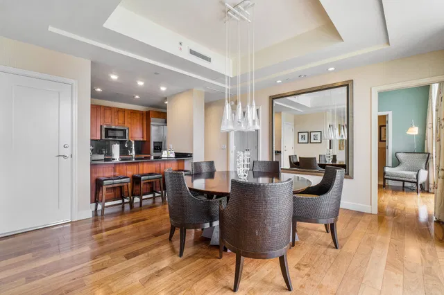 Renaissance on the Ocean Residence photo 15