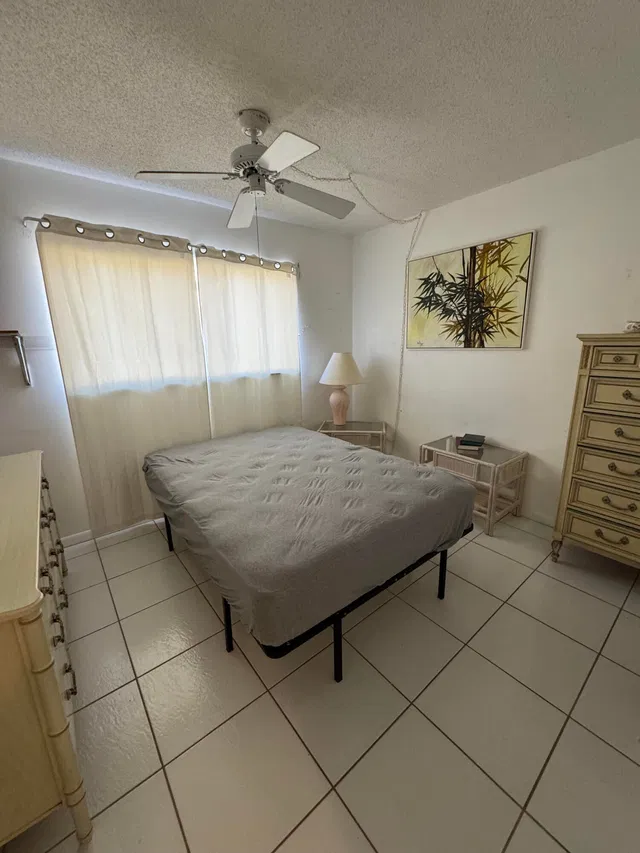 Unit D2 photo 16