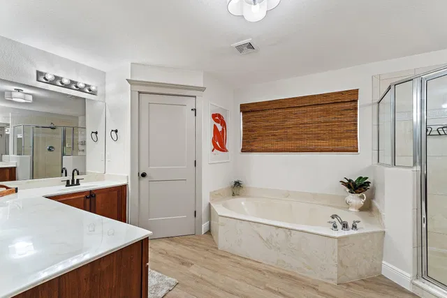 Residence photo 20