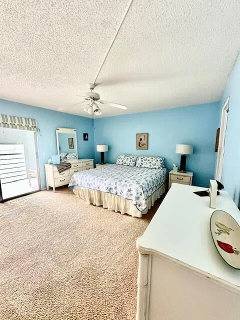  Residence photo 8