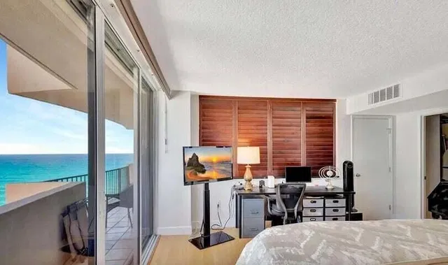 Singer Island Unit 1-905 photo 11