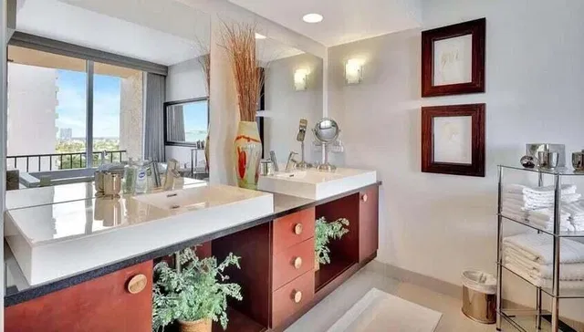 Singer Island Unit 1-905 photo 17