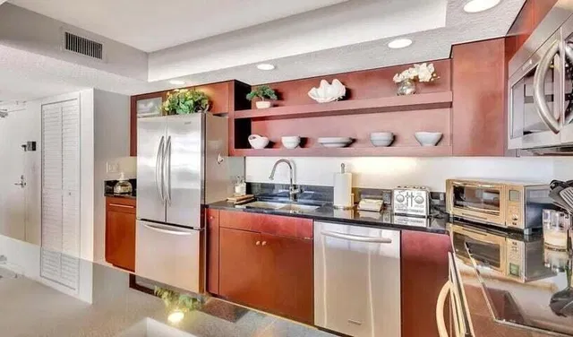 Singer Island Unit 1-905 photo 20