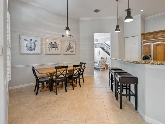 Residence photo 12