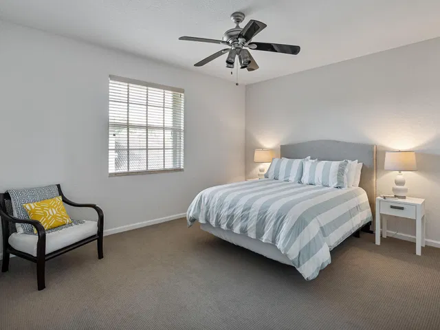 Residence photo 39