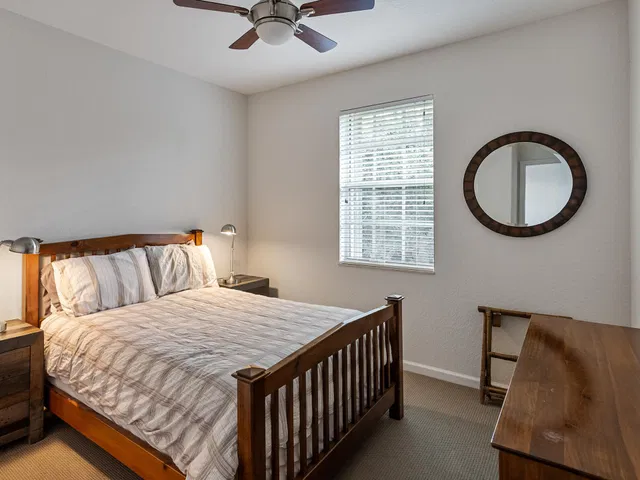 Residence photo 41