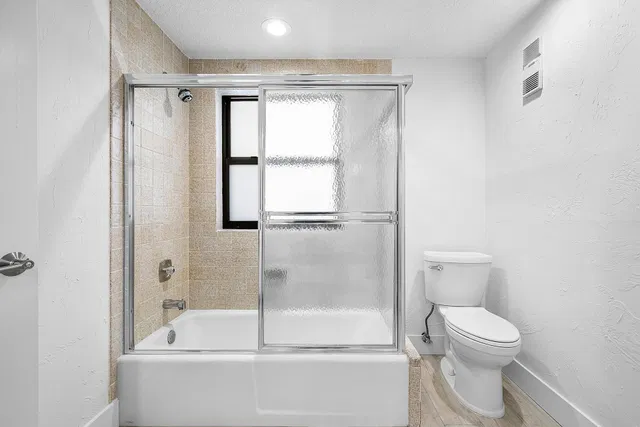 Unit 213 photo 36